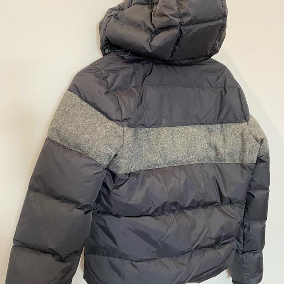 Classic bomber style puffer coat. - Picture 2 of 3